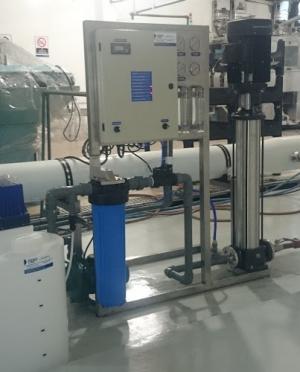 Equipo de ósmosis inversa industrial 2800 litros/h para Embotelladora Ivess en Catamarca