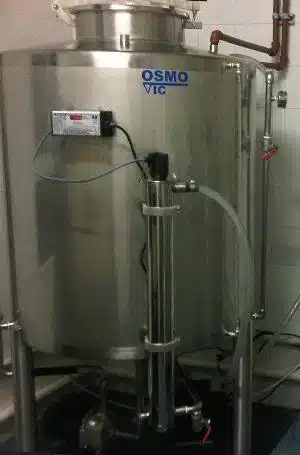 Generador de Ozono para agua marca OSMOVIC usado en Hemodiálisis