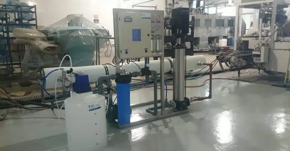 Osmosis Inversa OSMOVIC instalada en una empresa embotelladora en Catamarca