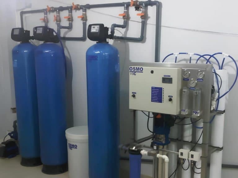 Equipo completo con Osmosis Inversa para Potabilizar Agua de Perforación