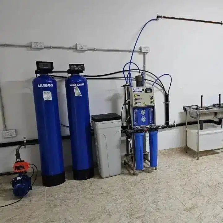 Planta embotelladora de agua en Comodoro Rivadavia con osmosis inversa OSMOVIC